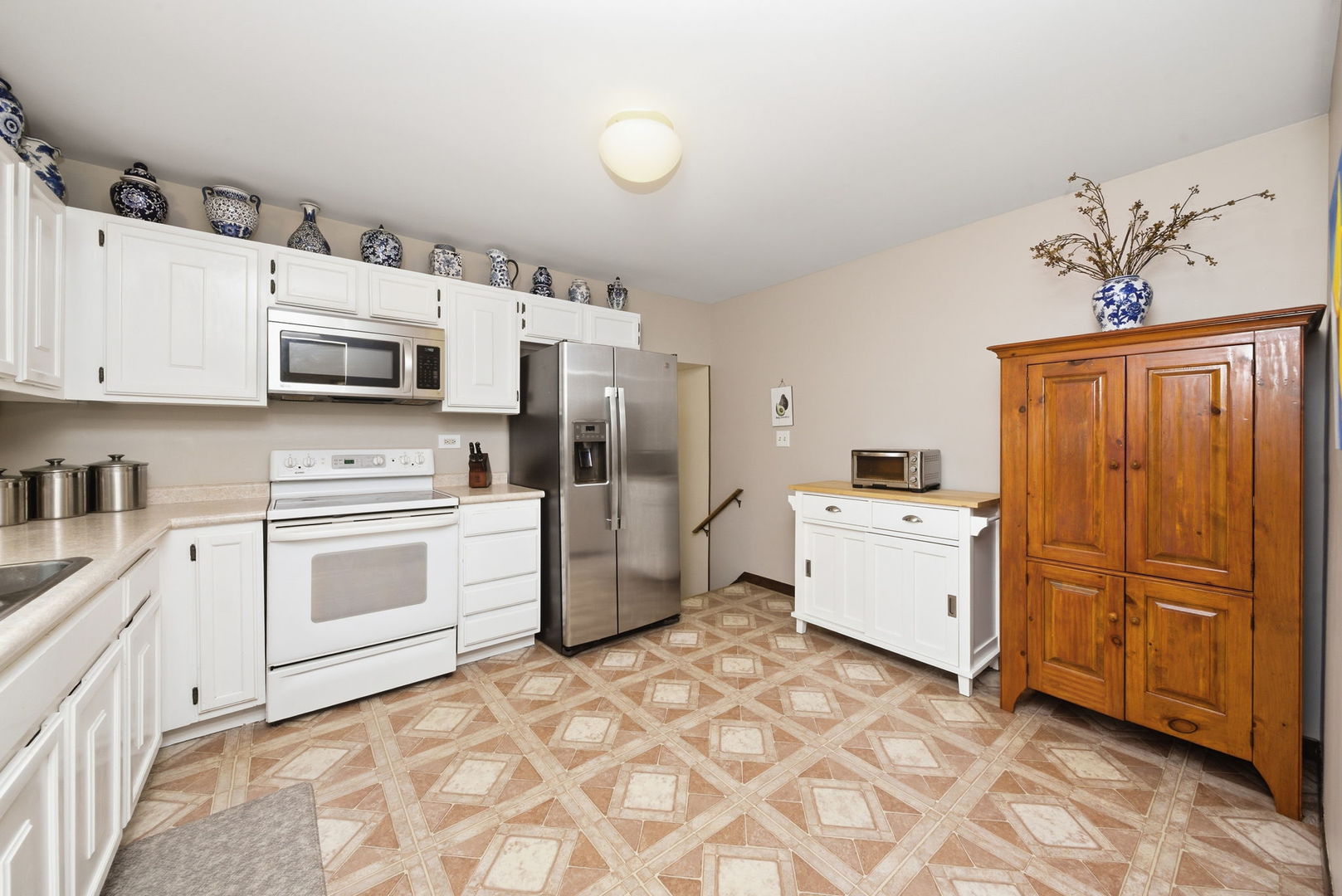 1511 Lexington Lane Downers Grove IL 60516