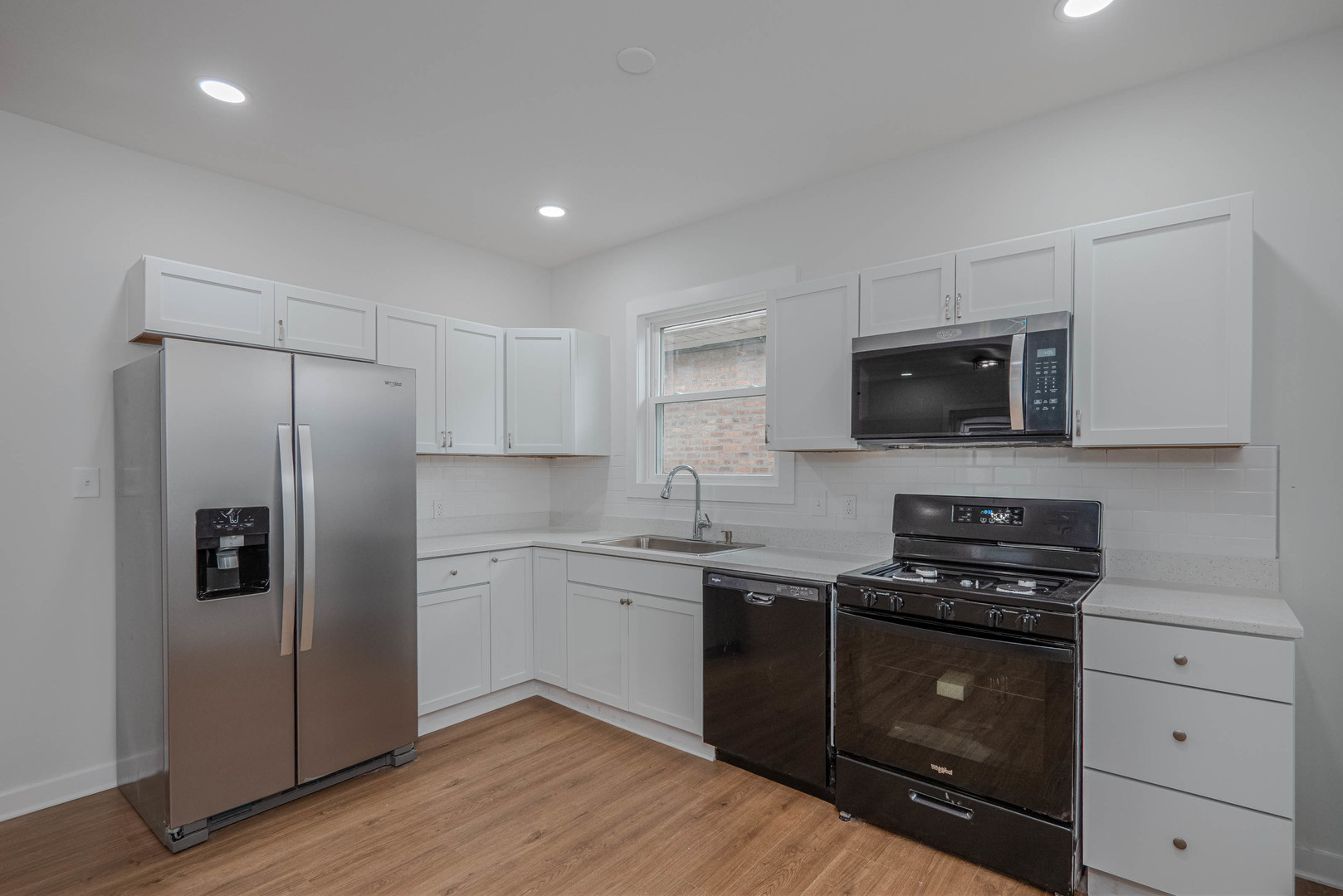 8137 South Loomis Boulevard Chicago IL 60620