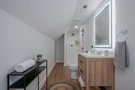 8137 South Loomis Boulevard Chicago IL 60620