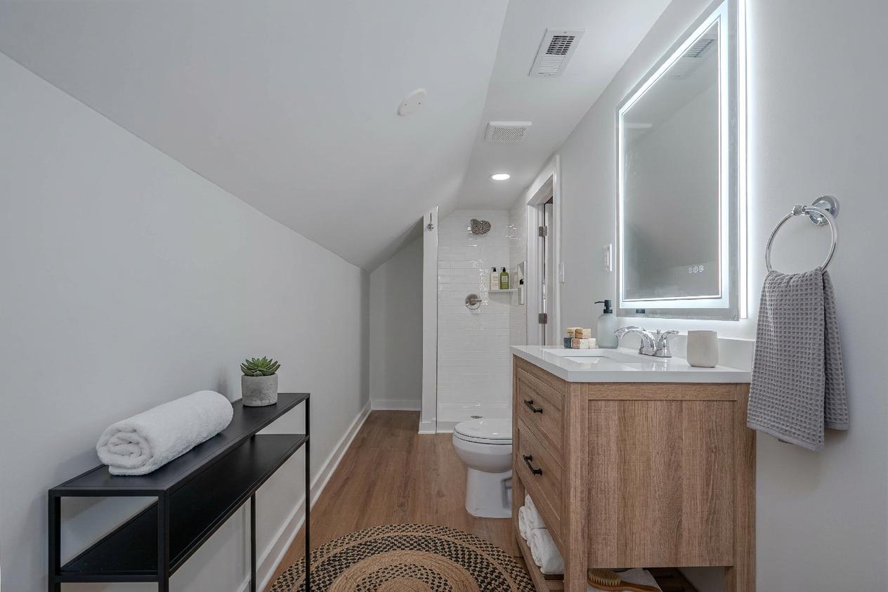 8137 South Loomis Boulevard Chicago IL 60620