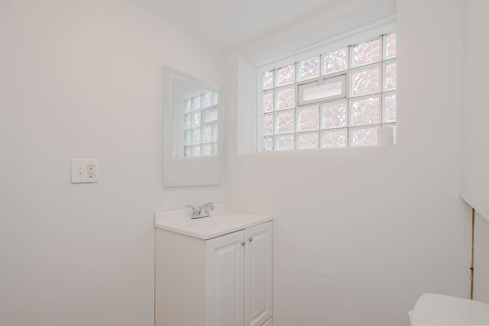 8137 South Loomis Boulevard Chicago IL 60620