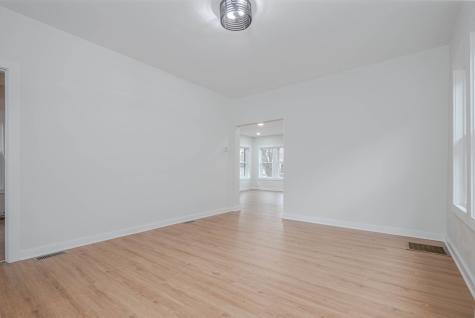 8137 South Loomis Boulevard Chicago IL 60620