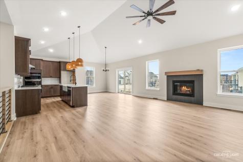 1823 Constitution Street Sycamore IL 60178