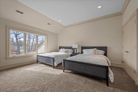 2 Bridlewood Road Northbrook IL 60062