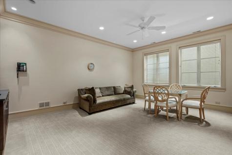2 Bridlewood Road Northbrook IL 60062