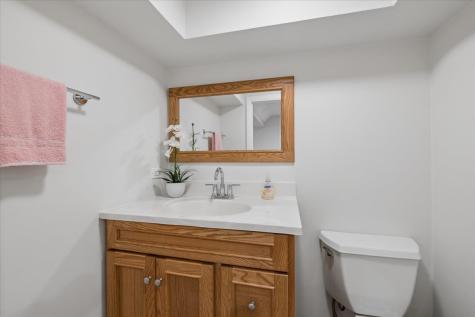 1742 East Tano Lane Mount Prospect IL 60056