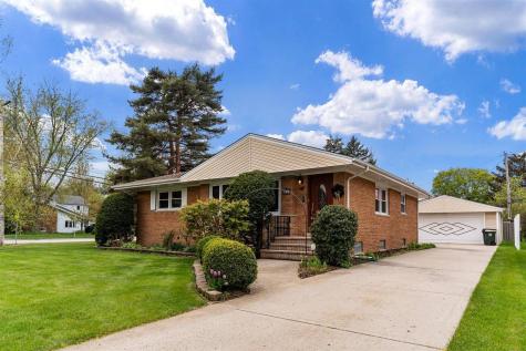 604 North Wilshire Lane Arlington Heights IL 60004