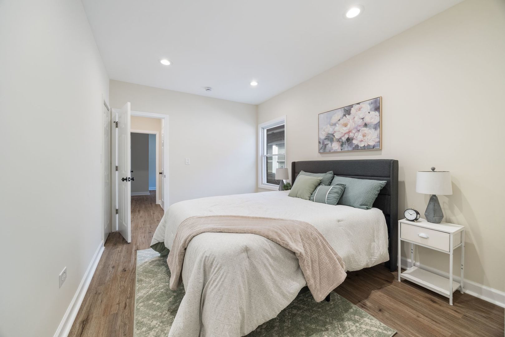 8429 South Dante Avenue Chicago IL 60619