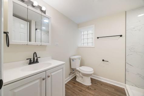 8429 South Dante Avenue Chicago IL 60619