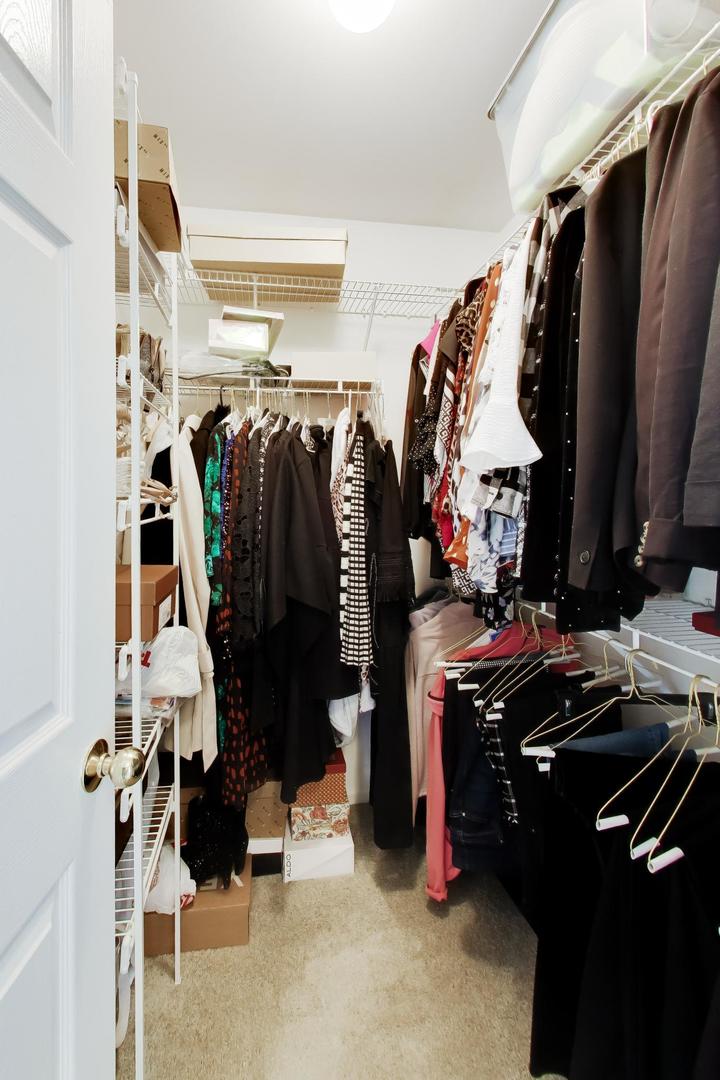 135 Corsaire Lane Schaumburg IL 60173