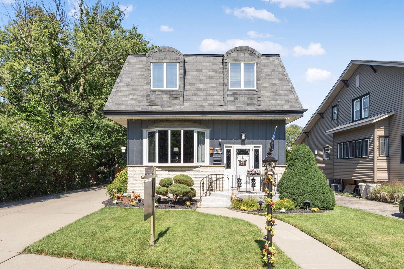 5706 North New Hampshire Avenue Chicago IL 60631