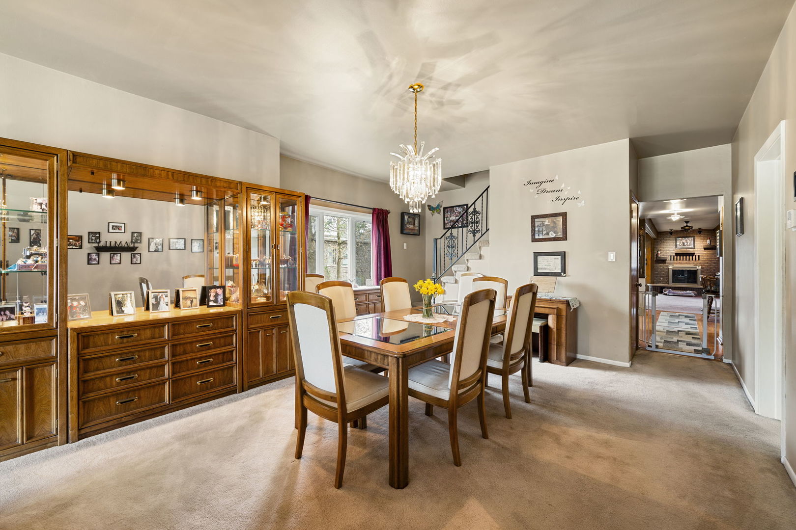 5706 North New Hampshire Avenue Chicago IL 60631