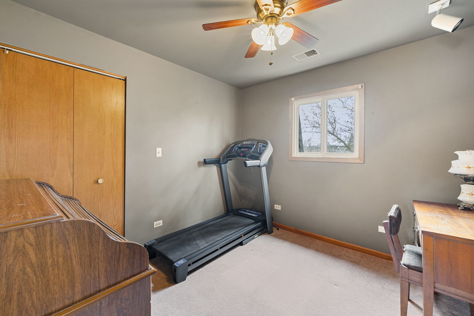 5706 North New Hampshire Avenue Chicago IL 60631