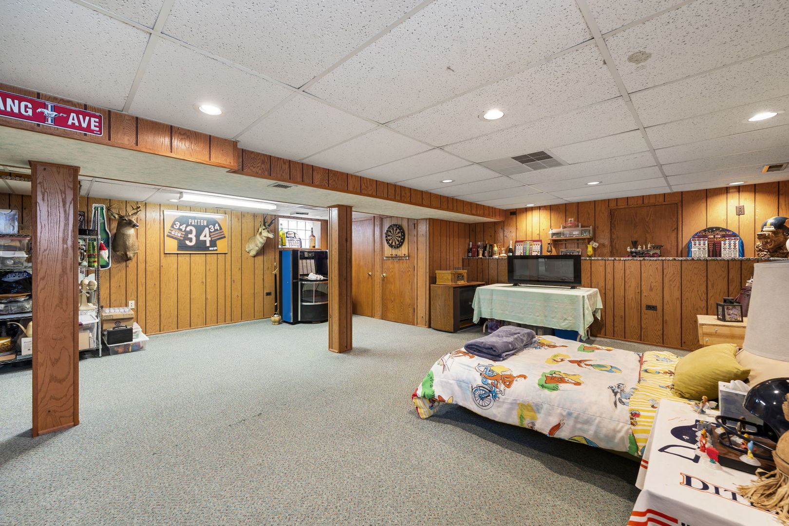 5706 North New Hampshire Avenue Chicago IL 60631