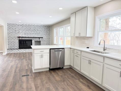 711 Woodhollow Lane Buffalo Grove IL 60089