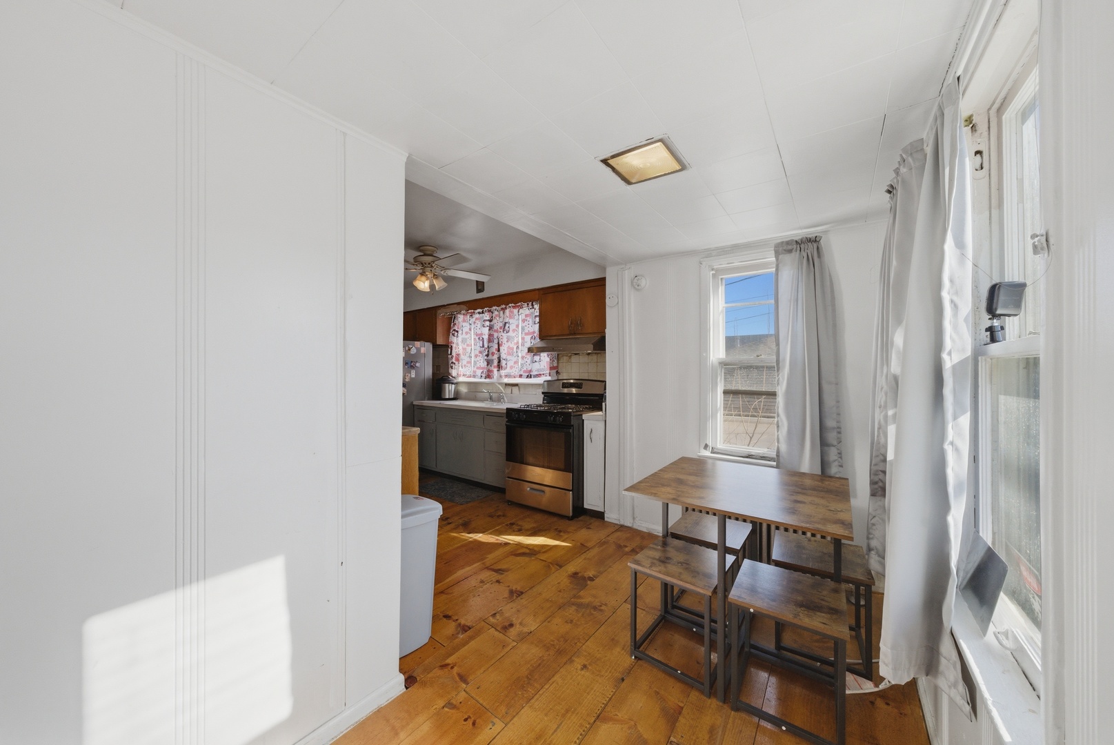 3524 North Ozark Avenue Chicago IL 60634
