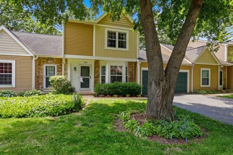 1945 Ozark Parkway Algonquin IL 60102