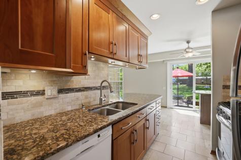 1945 Ozark Parkway Algonquin IL 60102