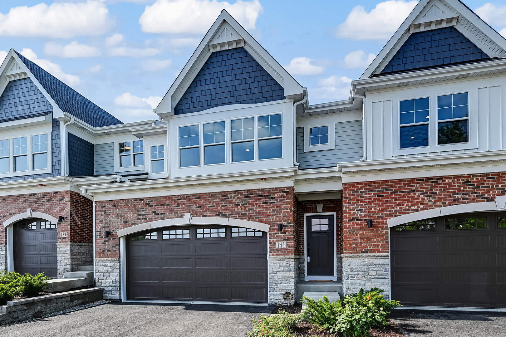 133 Harding Court Glen Ellyn IL 60137