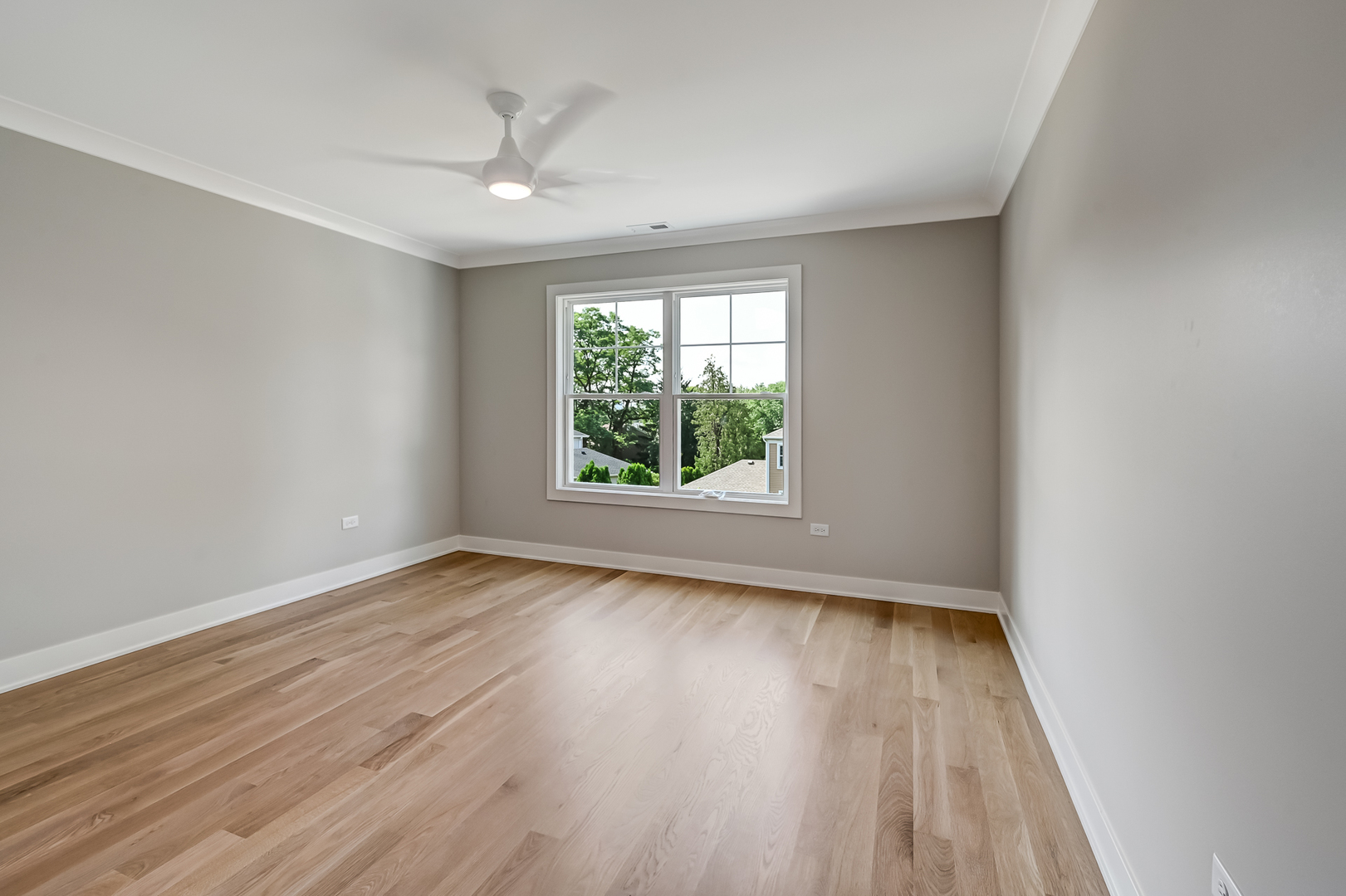 133 Harding Court Glen Ellyn IL 60137