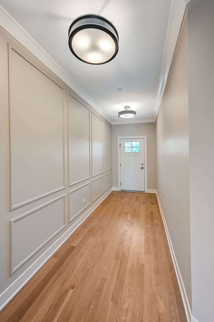 133 Harding Court Glen Ellyn IL 60137