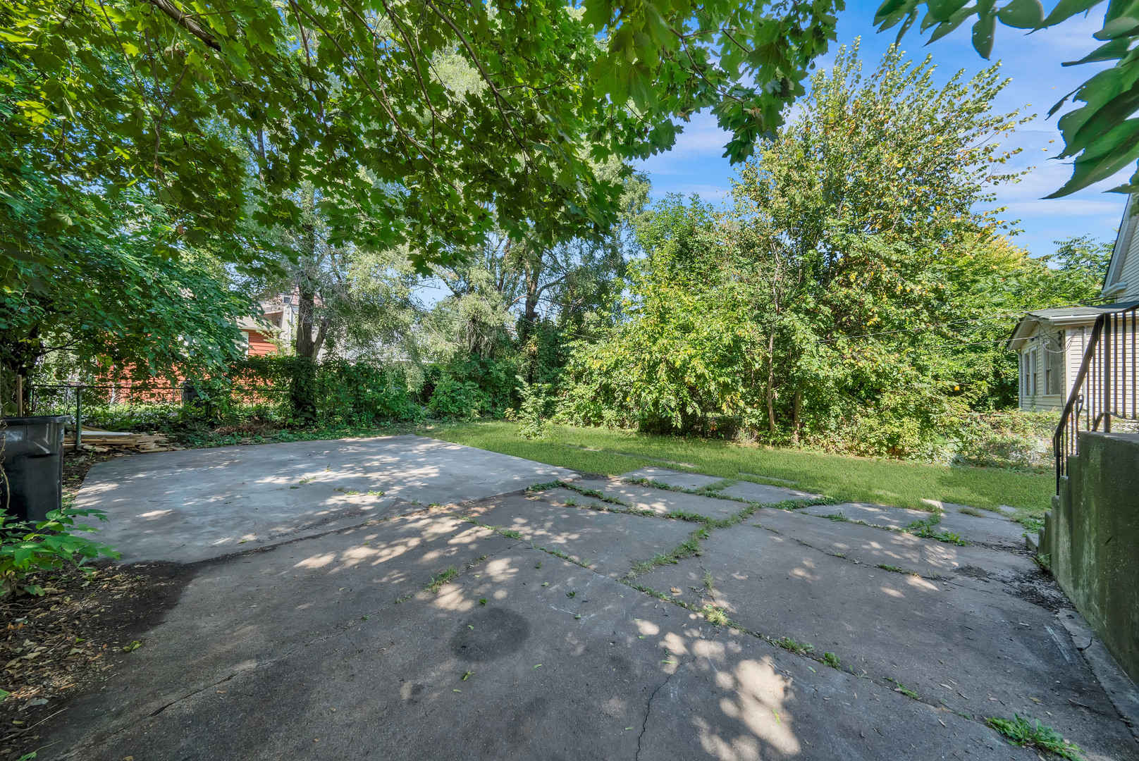 11548 South State Street Chicago IL 60628