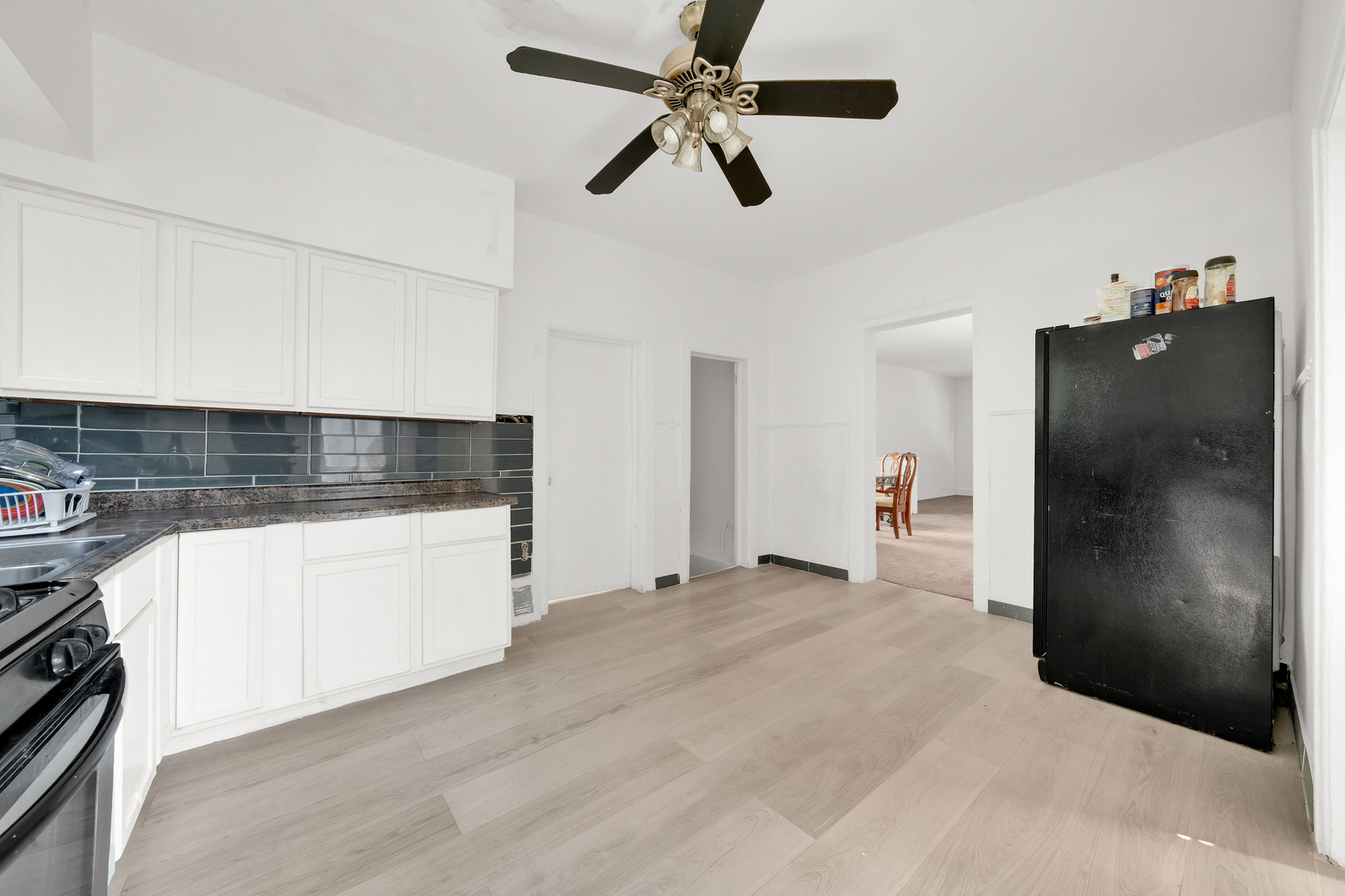 11548 South State Street Chicago IL 60628