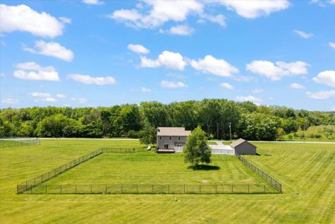 302 County Road 2650 N Mahomet IL 61853