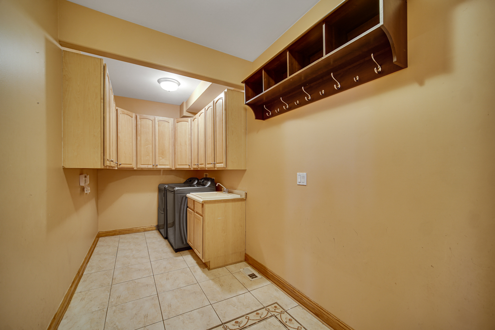 441 Delaware Circle Bolingbrook IL 60440