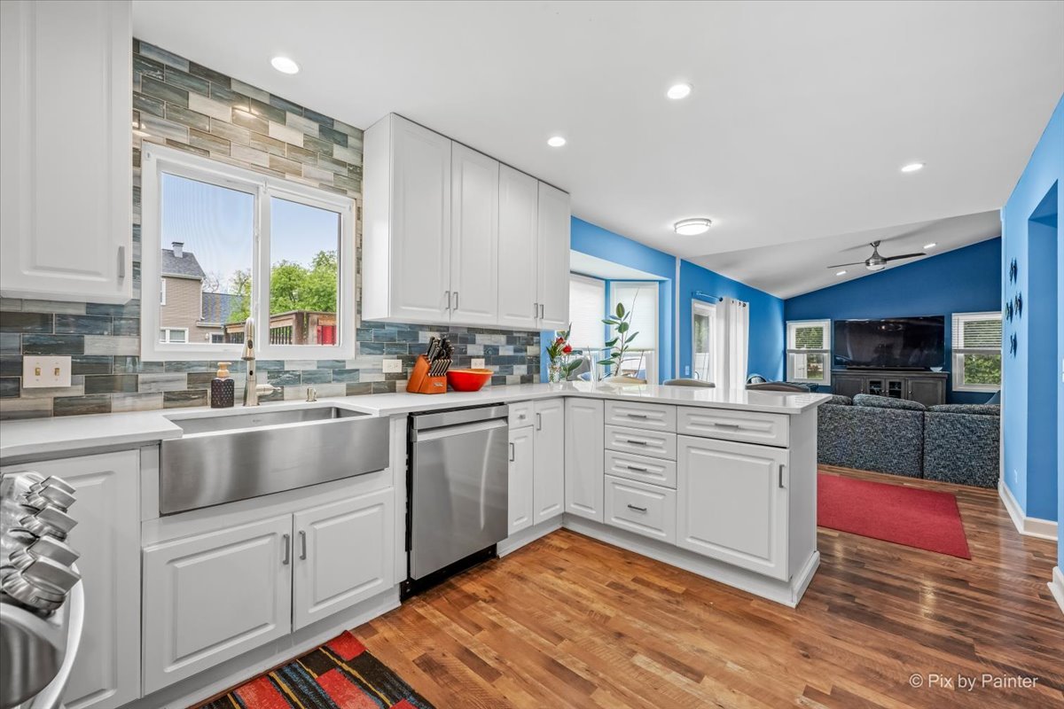27W050 Sycamore Lane Winfield IL 60190