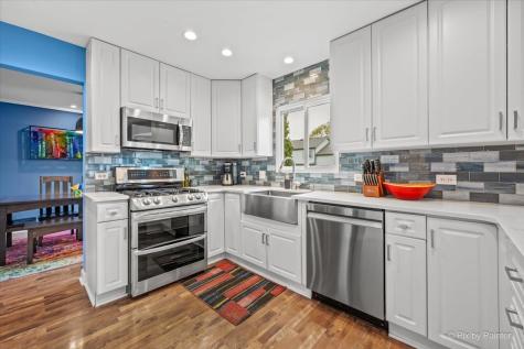27W050 Sycamore Lane Winfield IL 60190
