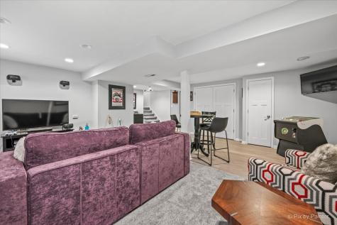 27W050 Sycamore Lane Winfield IL 60190