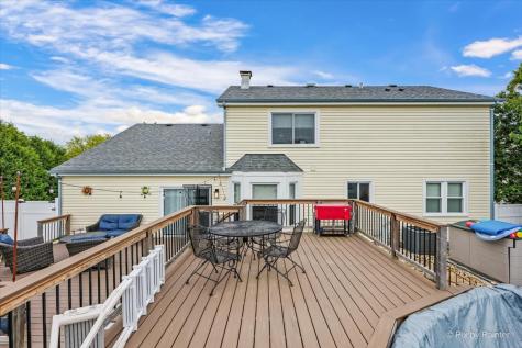 27W050 Sycamore Lane Winfield IL 60190