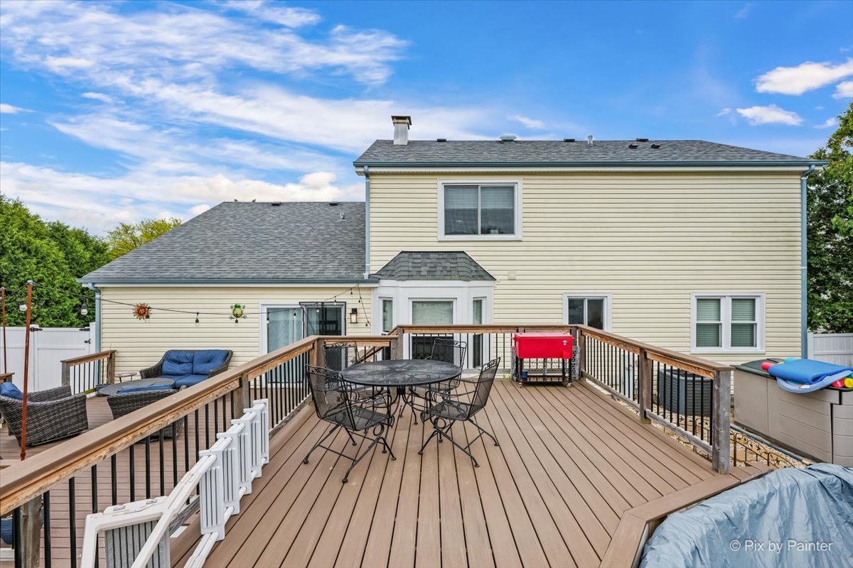 27W050 Sycamore Lane Winfield IL 60190