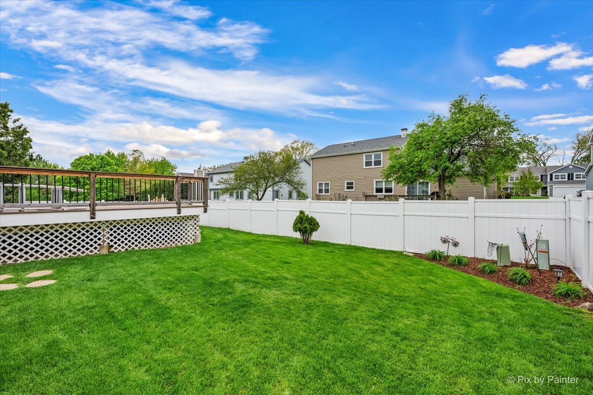 27W050 Sycamore Lane Winfield IL 60190