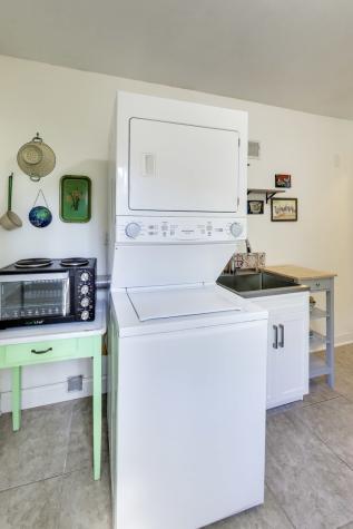 2004 Sprucewood Lane Lindenhurst IL 60046