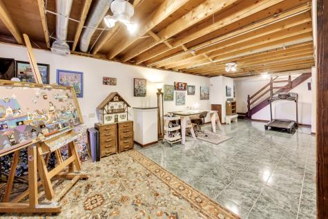 2004 Sprucewood Lane Lindenhurst IL 60046