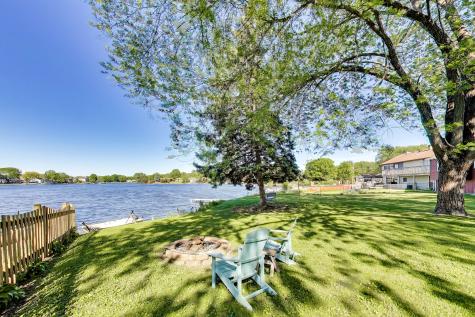 2004 Sprucewood Lane Lindenhurst IL 60046