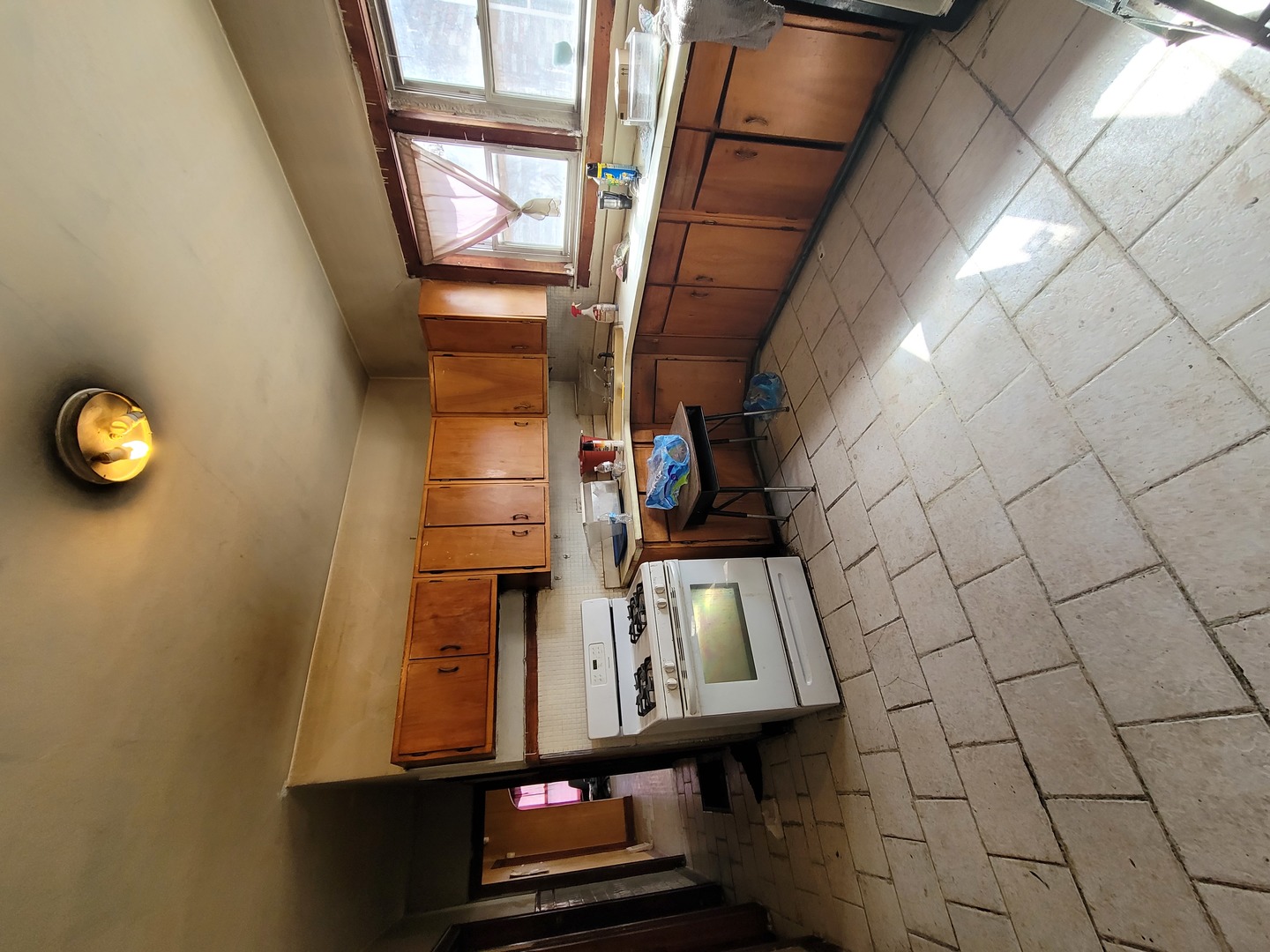 8504 South Baltimore Avenue Chicago IL 60617