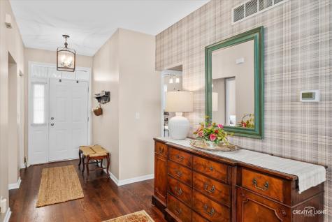 1609 Devonshire Lane Shorewood IL 60404