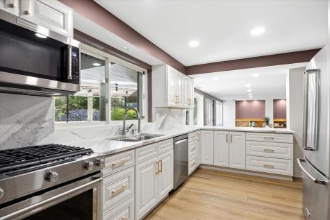 125 Circle Ridge Drive Burr Ridge IL 60527