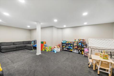 125 Circle Ridge Drive Burr Ridge IL 60527