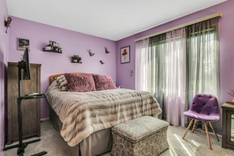 180 Crescent Knoll Drive Green Oaks IL 60048