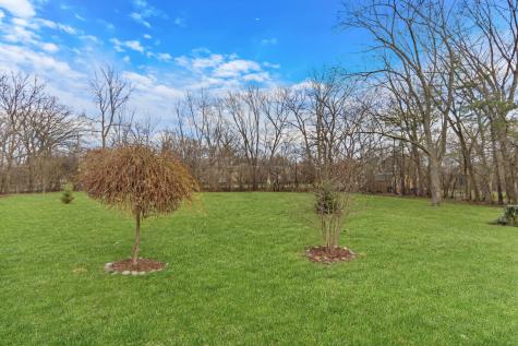 180 Crescent Knoll Drive Green Oaks IL 60048