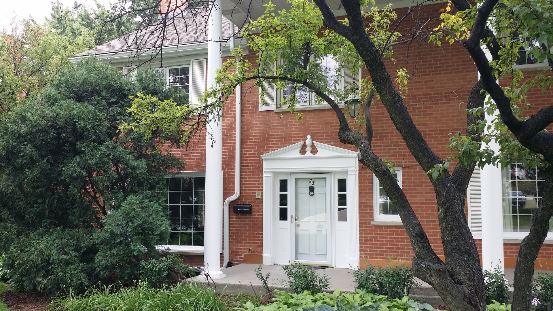 23 North Tower Road N Oak Brook IL 60523