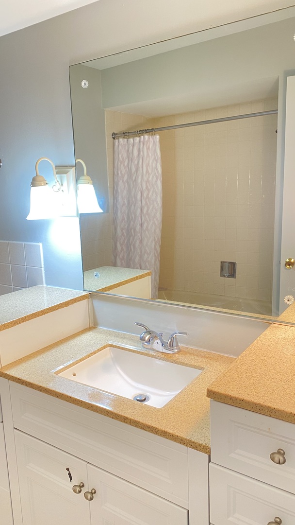 23 North Tower Road N Oak Brook IL 60523