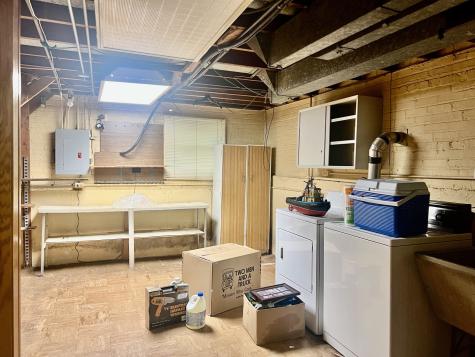 2730 West 97th Street Evergreen Park IL 60805