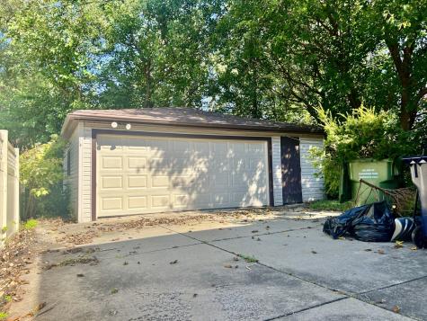 2730 West 97th Street Evergreen Park IL 60805