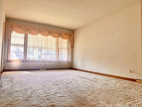 2730 West 97th Street Evergreen Park IL 60805