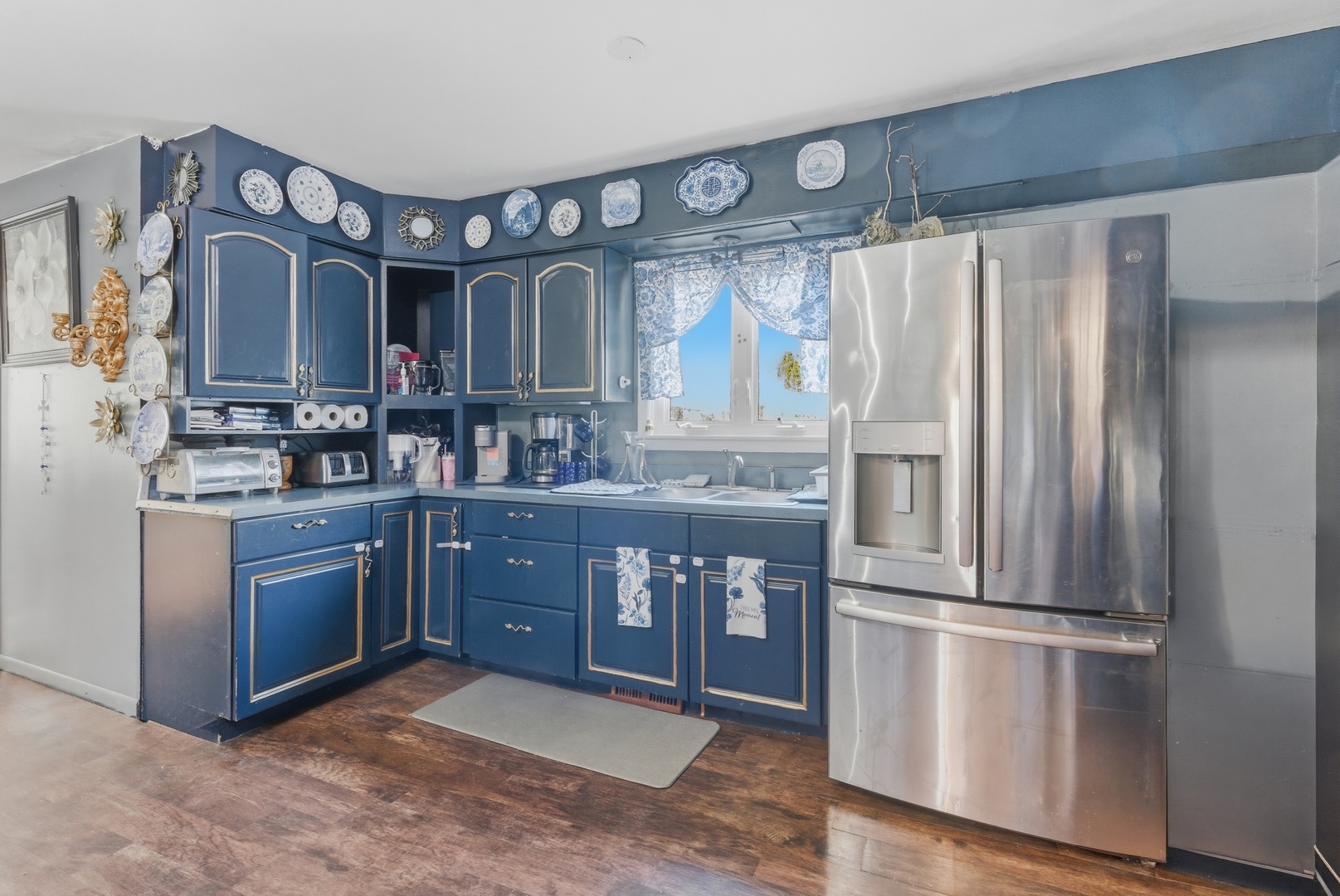 732 North Fordham Avenue Aurora IL 60506